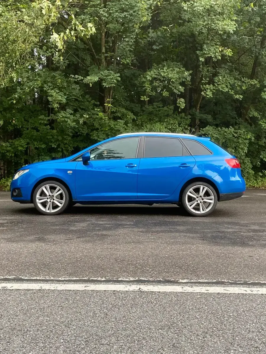Gebraucht Seat Ibiza ST 105 PS (77 kW) 2010 Blau Kombi
