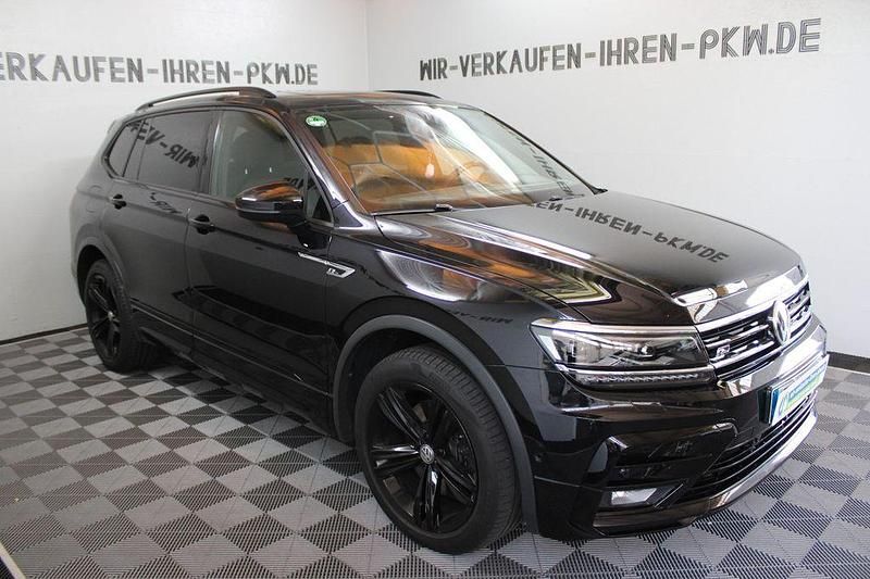 Schwarz Gebraucht 2019 VW Tiguan Allspace R-line SUV | 25.250 € (Guter Preis) - Bild 1/4