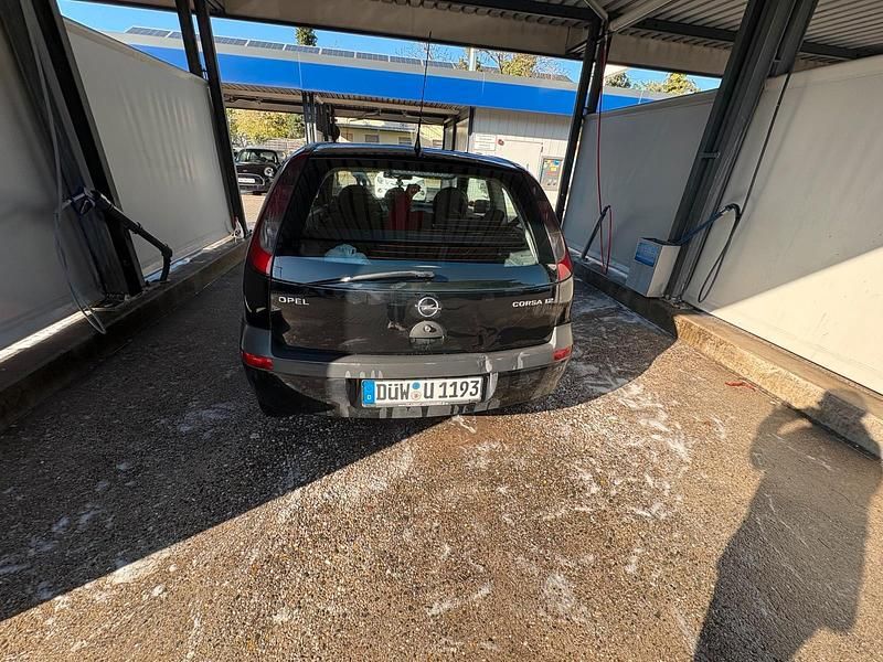 Gebraucht Opel Corsa 75 PS (55 kW) 2002 Schwarz Kleinwagen