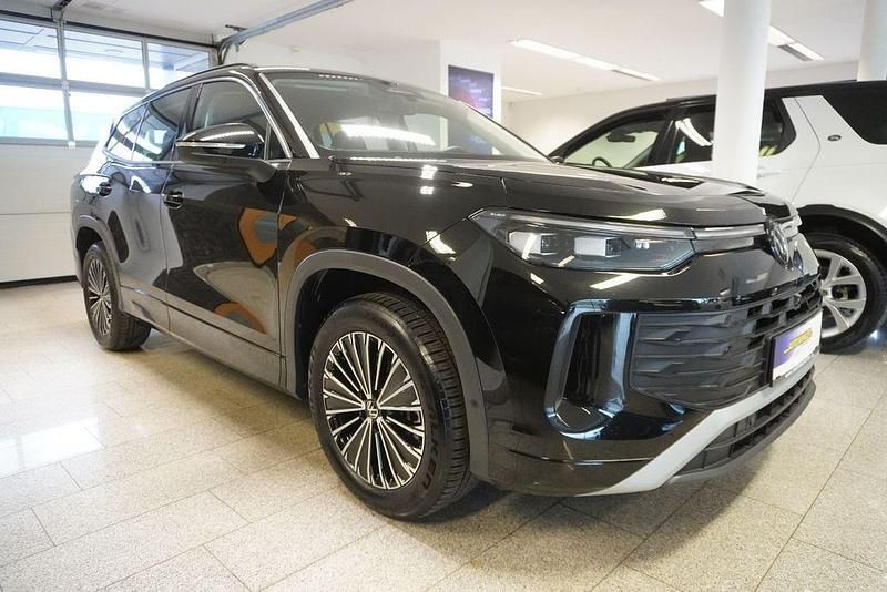 Gebraucht VW Tayron Life 150 PS (110 kW) 2025 Schwarz SUV