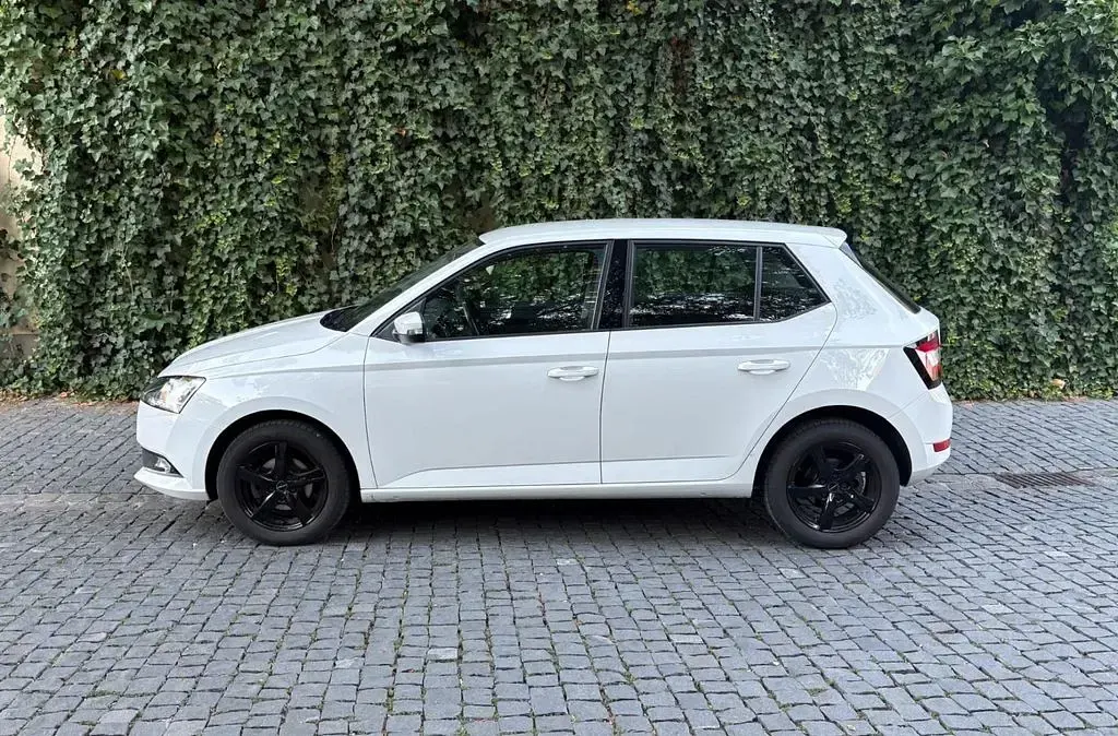 Gebraucht Skoda Fabia Ambition 95 PS (69 kW) 2020 Weiß Kleinwagen