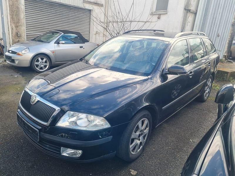 Gebraucht Skoda Octavia Ambiente 105 PS (77 kW) 2005 Schwarz Kombi