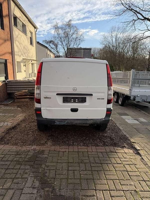 Gebraucht Mercedes Vito 116 PS (85 kW) 2010 Van