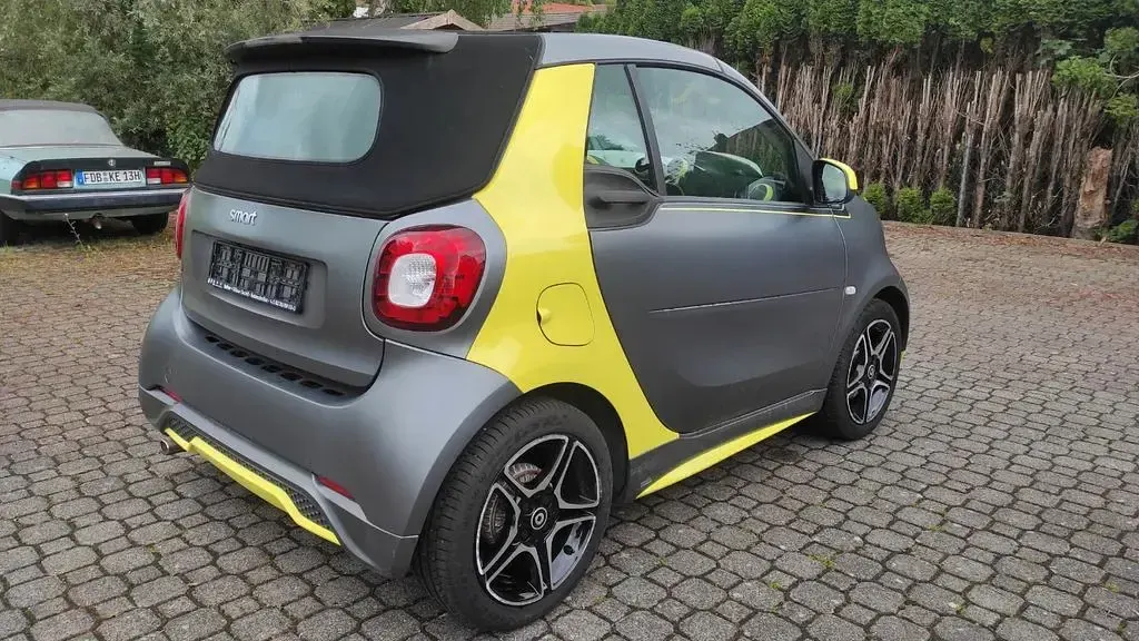 Gebraucht Smart ForTwo Cabrio Brabus 90 PS (66 kW) 2017 Grau Cabrio