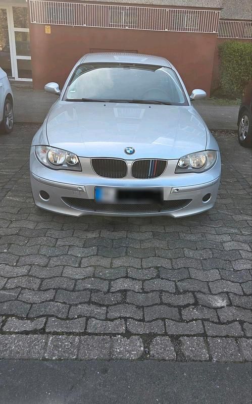 Gebraucht BMW 120 2007 Grau Kleinwagen