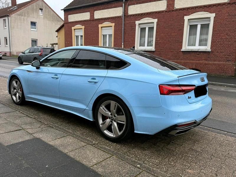 Gebraucht Audi A5 Sportback 204 PS (150 kW) 2022 Blau Kleinwagen