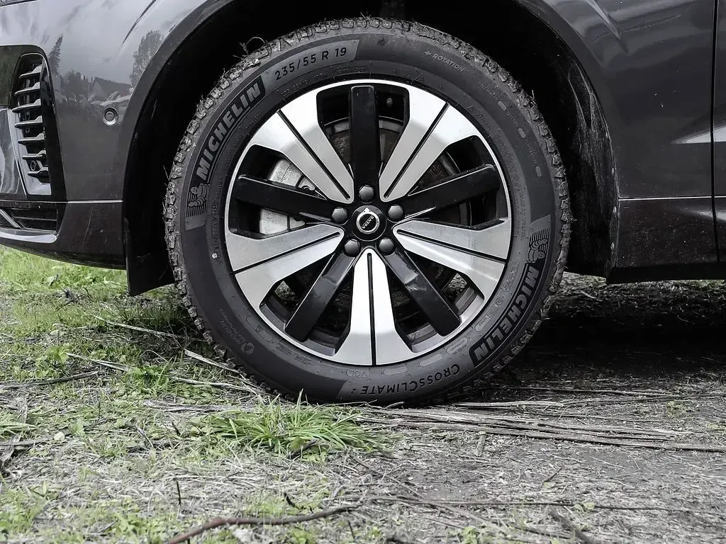 Gebraucht Volvo XC60 Plus 455 PS (334 kW) 2023 Grau SUV
