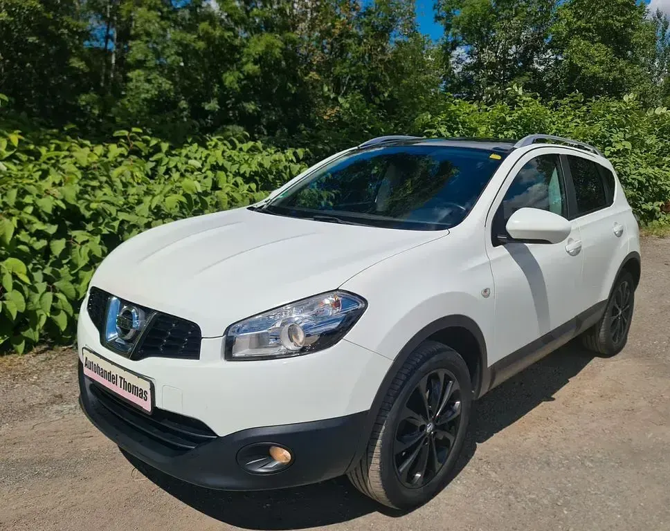 Gebraucht Nissan Qashqai I-Way 141 PS (103 kW) 2011 Weiß SUV