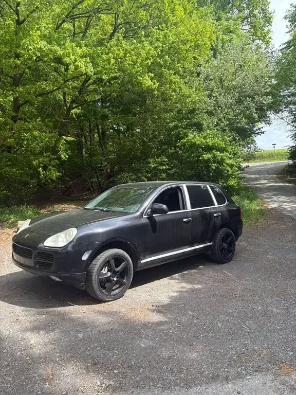 Second-hand Porsche Cayenne 340 CP (250 kW) 2003 Negru SUV