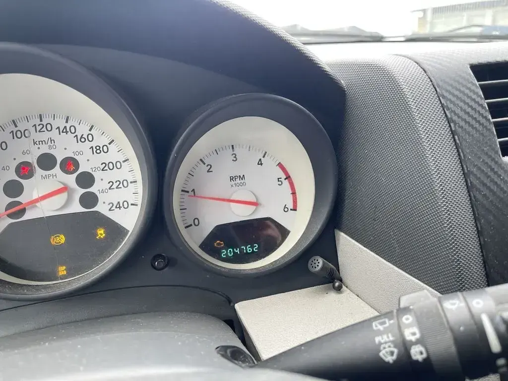 Gebraucht Dodge Caliber SE 140 PS (102 kW) 2007 Silber Kleinwagen