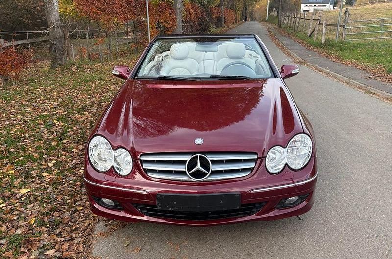 Gebraucht Mercedes CLK200 Elegance 163 PS (119 kW) 2006 Rot Cabrio