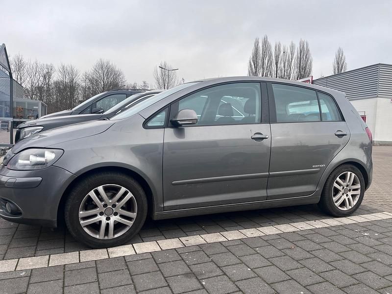 Gebraucht VW Golf Plus Cross 102 PS (75 kW) 2008 Grau Van / Kleinbus
