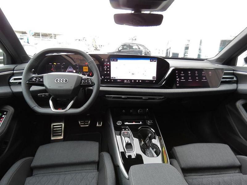 Neu Audi A5 S-Line 204 PS (150 kW) 2025 Grau Coupé