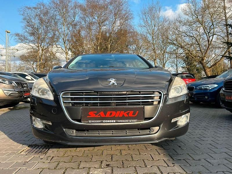 Gebraucht Peugeot 508 Active 156 PS (114 kW) 2011 Limousine