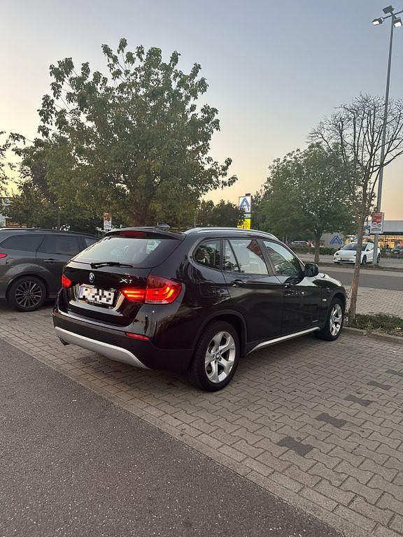 Gebraucht BMW X1 188 PS (138 kW) 2010 Schwarz SUV