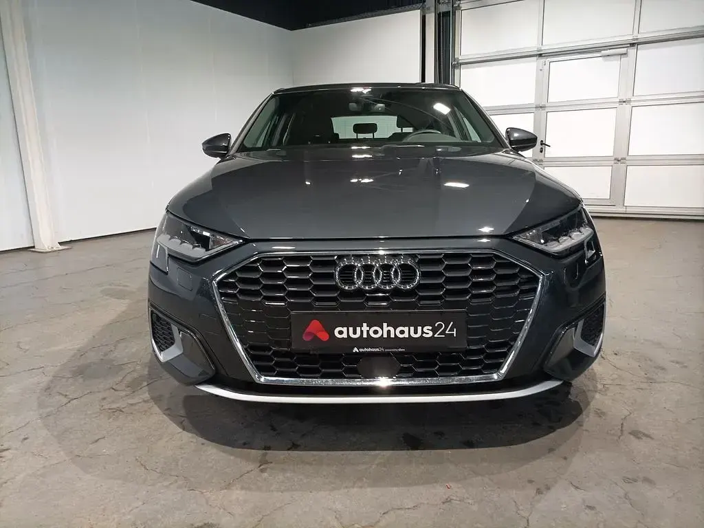 Gebraucht Audi A3 Advanced Plus 204 PS (150 kW) 2023 Grau Limousine