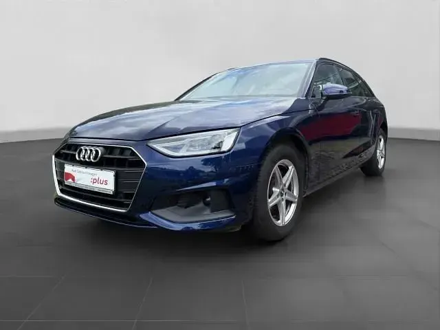 Gebraucht Audi A4 136 PS (100 kW) 2022 Blau Kombi