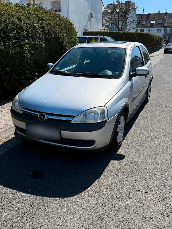 Gebraucht Opel Corsa 75 PS (55 kW) 2003 Silber Kleinwagen