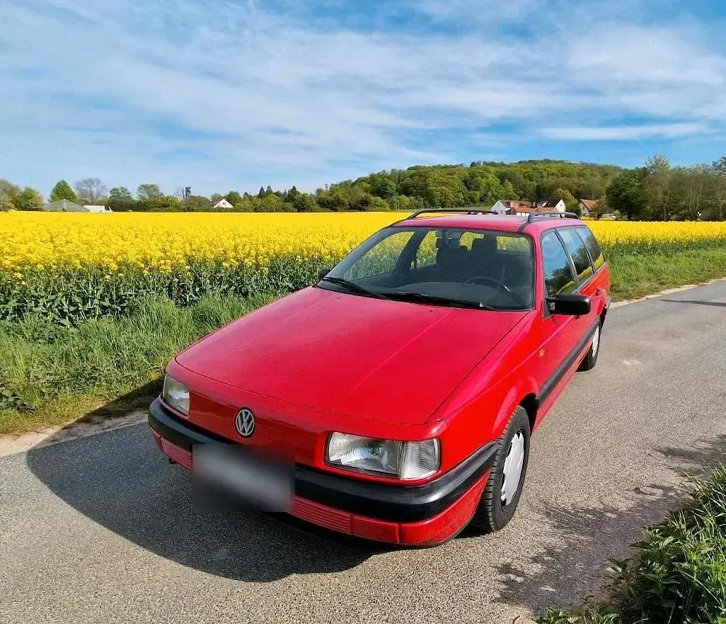 Gebraucht VW Passat 90 PS (66 kW) 1992 Rot Kombi