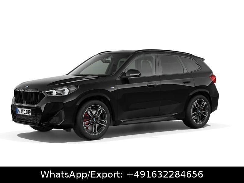 Saphirschwarz Neu 2025 BMW X1 Performance SUV | 59.750 € (Etwas zu teuer) - Bild 1/4