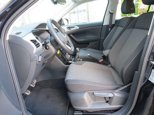 Gebraucht VW T-Cross Move 95 PS (69 kW) 2023 Deep black perleffekt SUV