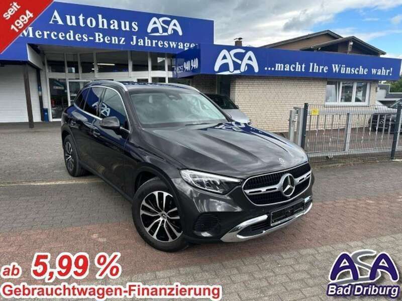 Graphitgrau Gebraucht 2024 Mercedes GLC220 Avantgarde SUV | 54.990 € (Superpreis) - Bild 1/3