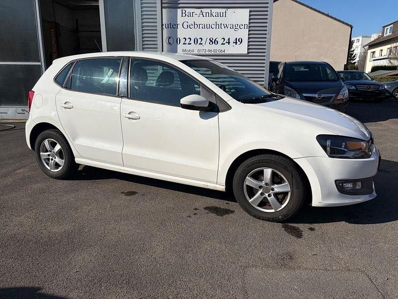Gebraucht VW Polo Comfortline 69 PS (50 kW) 2011 Weiß Kleinwagen
