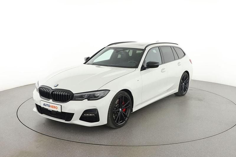 Weiß Gebraucht 2021 BMW 330 M Sport Kombi | 36.590 € (Guter Preis) - Bild 1/3