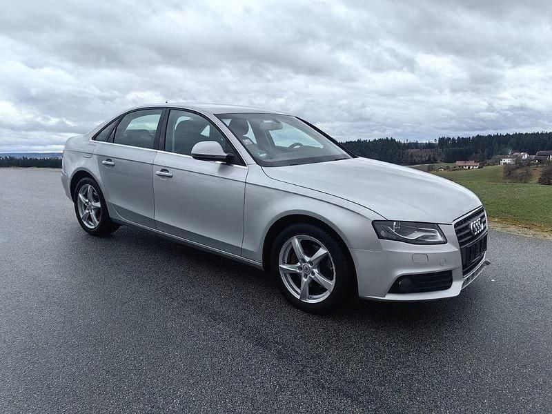 Gebraucht Audi A4 Ambiente 190 PS (139 kW) 2008 Silber Limousine