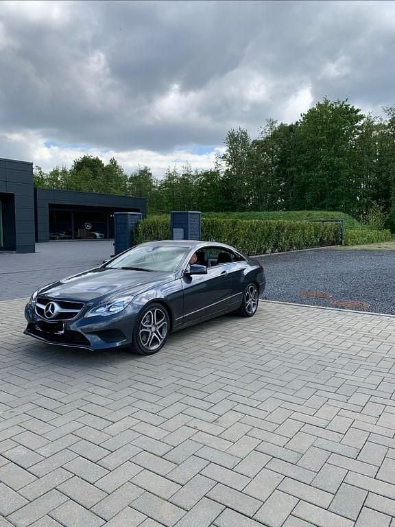 Gebraucht 2014 Mercedes E200 Coupé | 15.490 € (Fairer Preis) - Bild 1/4