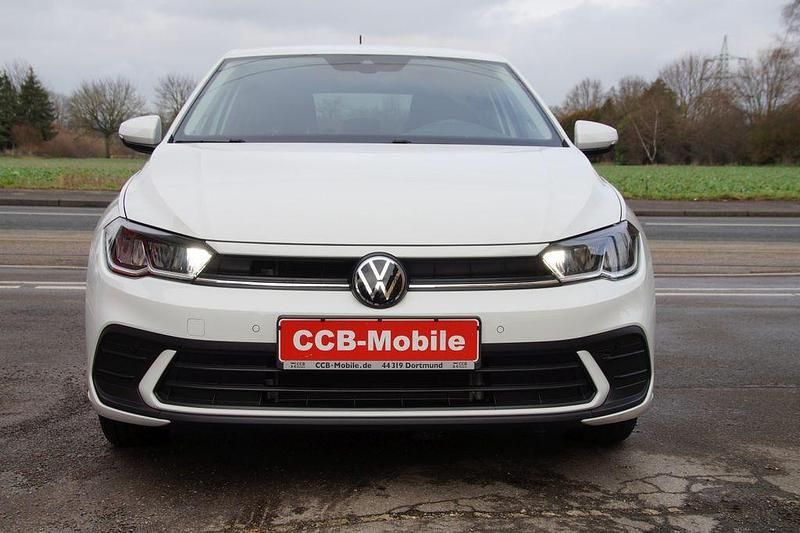 Gebraucht VW Polo Life 95 PS (69 kW) 2025 Violet Kleinwagen