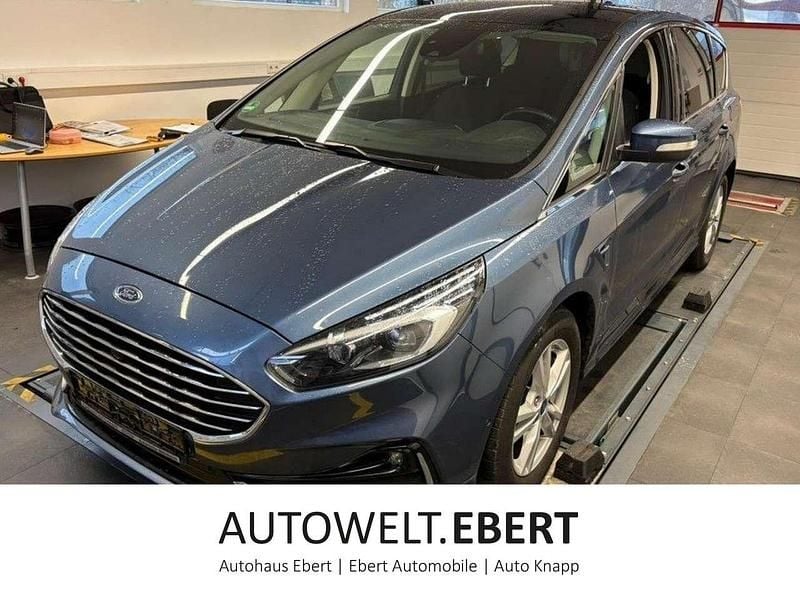 Gebraucht Ford S-MAX Titanium 190 PS (139 kW) 2021 Blau Van / Kleinbus