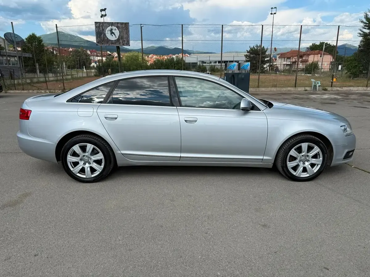 Gebraucht Audi A6 240 PS (176 kW) 2010 Silber Limousine