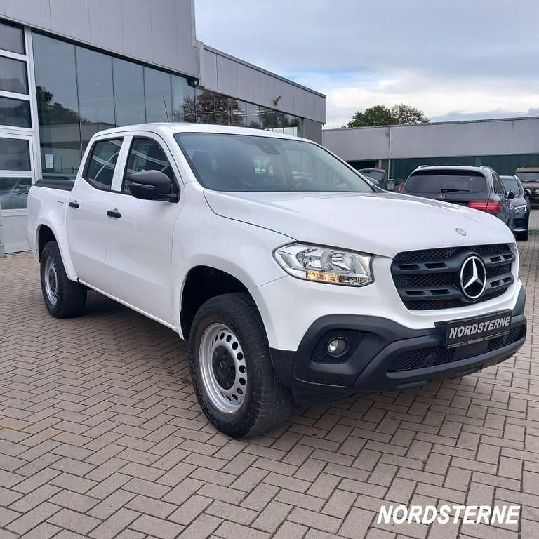Gebraucht Mercedes X250 190 PS (139 kW) 2018 Weiß Pickup
