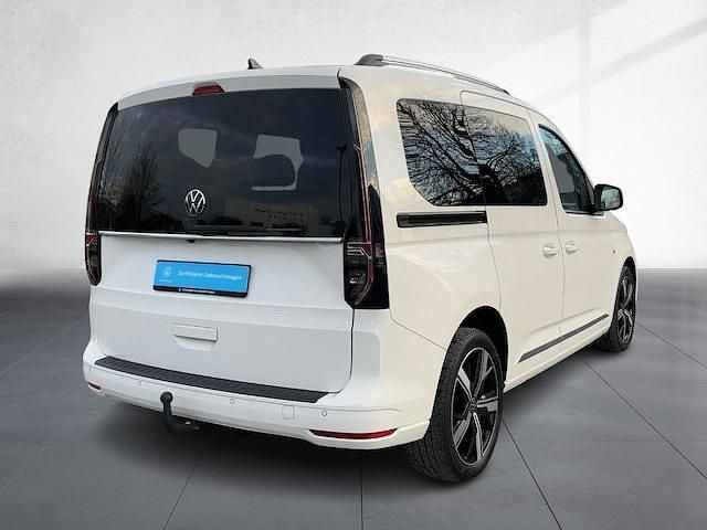 Gebraucht VW Caddy Style 122 PS (89 kW) 2022 Candyweiß Van / Kleinbus