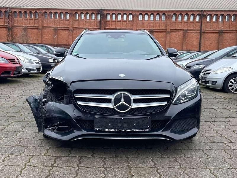 Gebraucht Mercedes C250 204 PS (150 kW) 2016 Schwarz Kombi