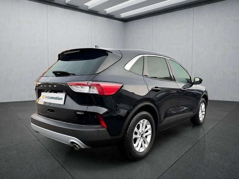 Używany Ford Kuga 242 KM (177 kW) 2024 Czarny SUV