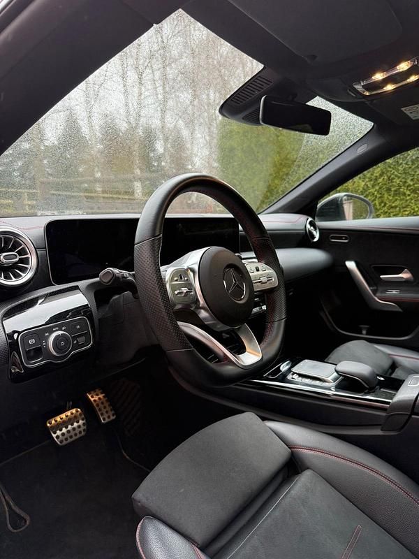 Gebraucht Mercedes CLA200 163 PS (119 kW) 2020 Weiß Coupé