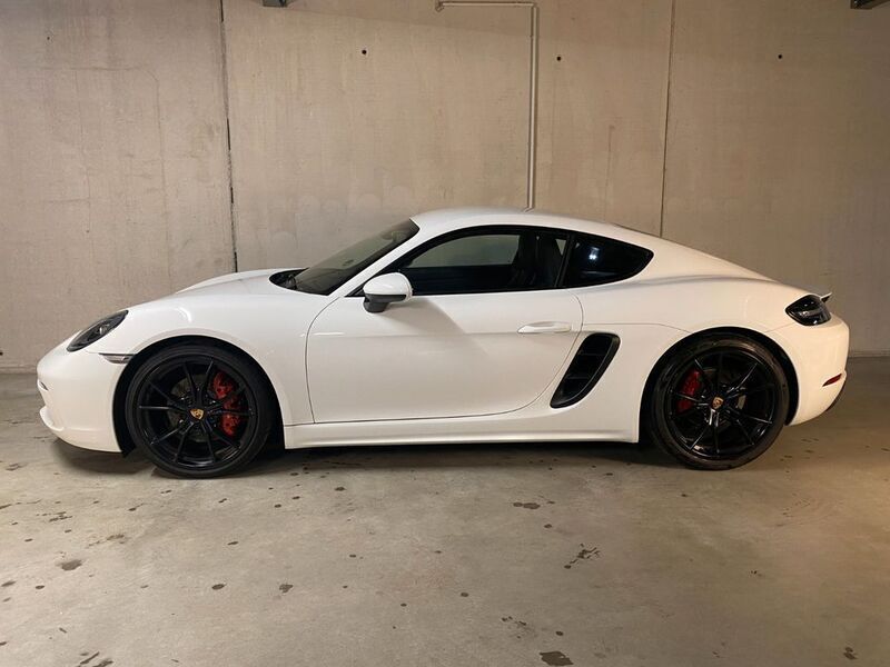 Gebraucht Porsche Cayman Sport 349 PS (256 kW) 2017 Weiss Coupé
