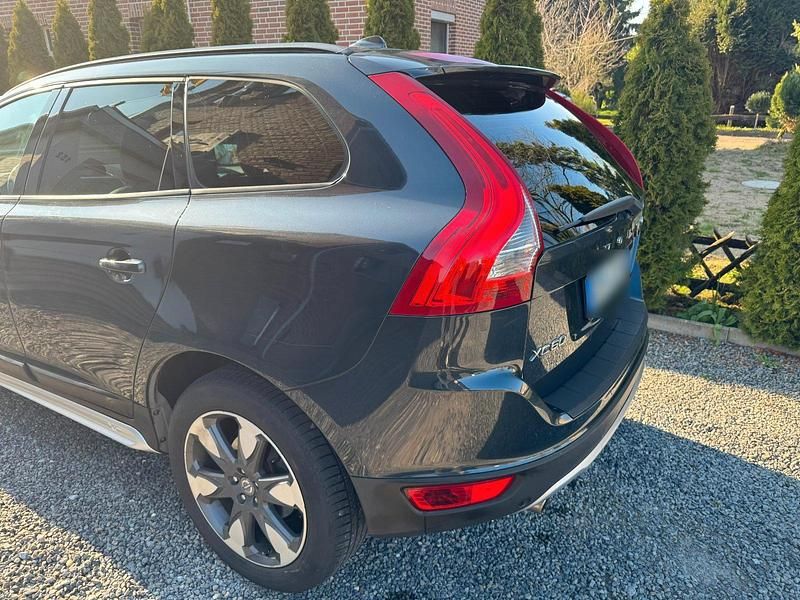 Gebraucht Volvo XC60 163 PS (119 kW) 2009 Grau SUV