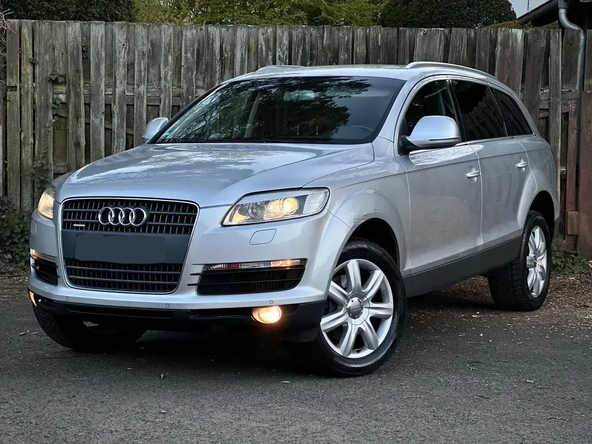 Usata Audi Q7 232 CV (170 kW) 2006 Argento SUV