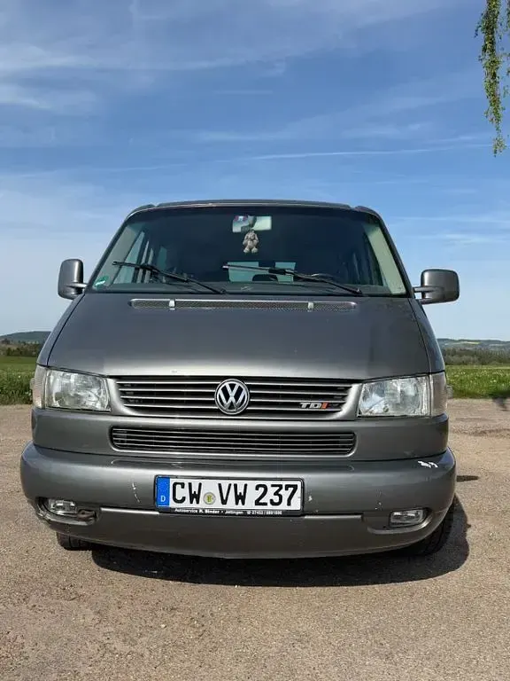 Gebraucht VW T4 Highline 151 PS (111 kW) 2002 Grau Van
