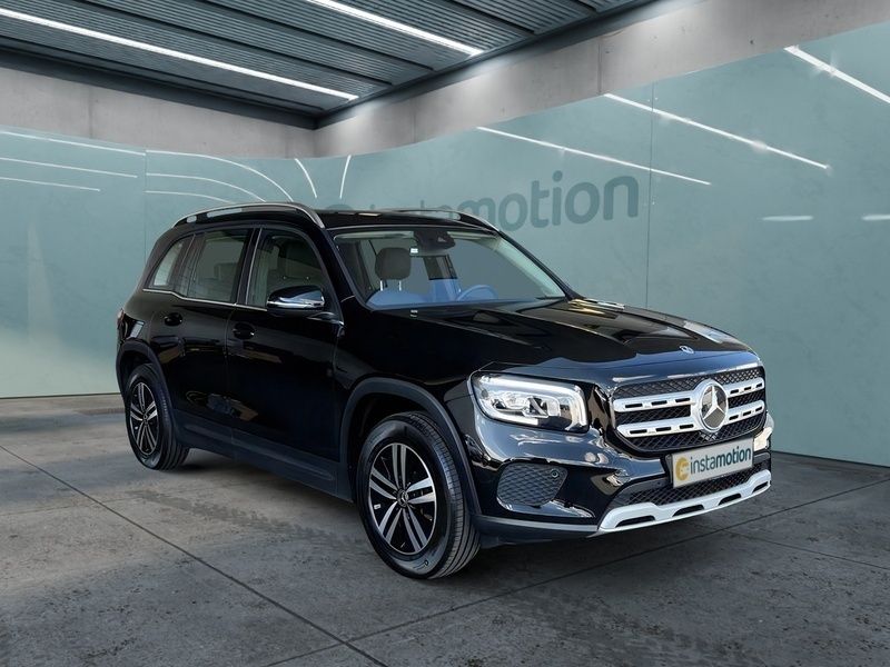 Schwarz Gebraucht 2022 Mercedes GLB200 Style SUV | 32.500 € (Fairer Preis) - Bild 1/3
