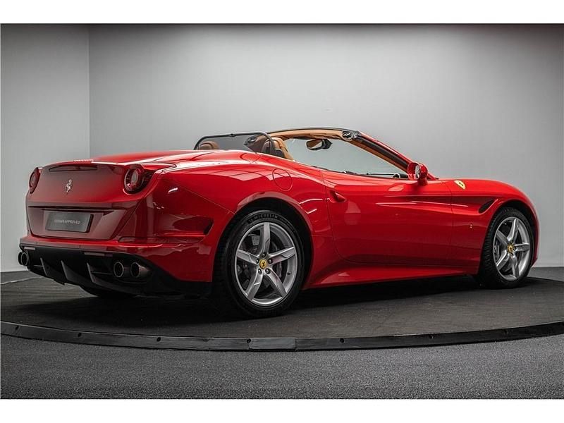 Gebraucht Ferrari California 761 PS (559 kW) 2015 Gold Cabrio