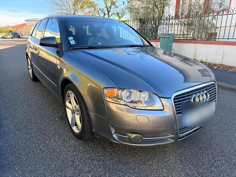 Silber Gebraucht 2006 Audi A4 S-Line Kombi | 5.900 € (Etwas zu teuer) - Bild 1/4