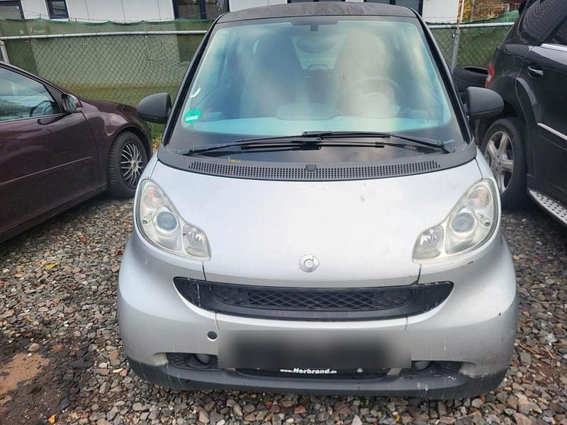 Silber Gebraucht 2008 Smart ForTwo Coupé Pure Coupé | 1.490 € (Fairer Preis) - Bild 1/4