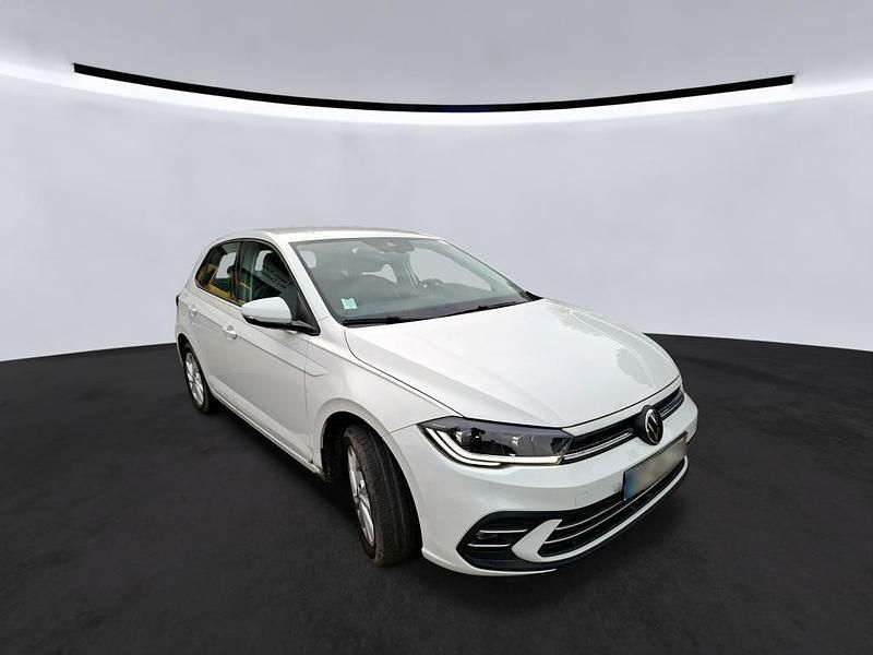 Gebraucht VW Polo Style 95 PS (69 kW) 2023 Weiß Kleinwagen