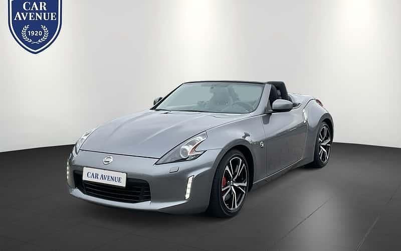 Grau Gebraucht 2018 Nissan 370Z Pack Coupé | 30.890 € (Fairer Preis) - Bild 1/4
