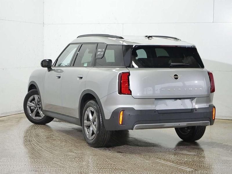 Gebraucht Mini Cooper Countryman Classic 156 PS (114 kW) 2024 Melting silver iii SUV