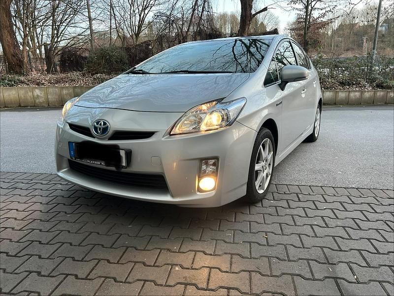 Gebraucht Toyota Prius 136 PS (100 kW) 2011 Grau Limousine